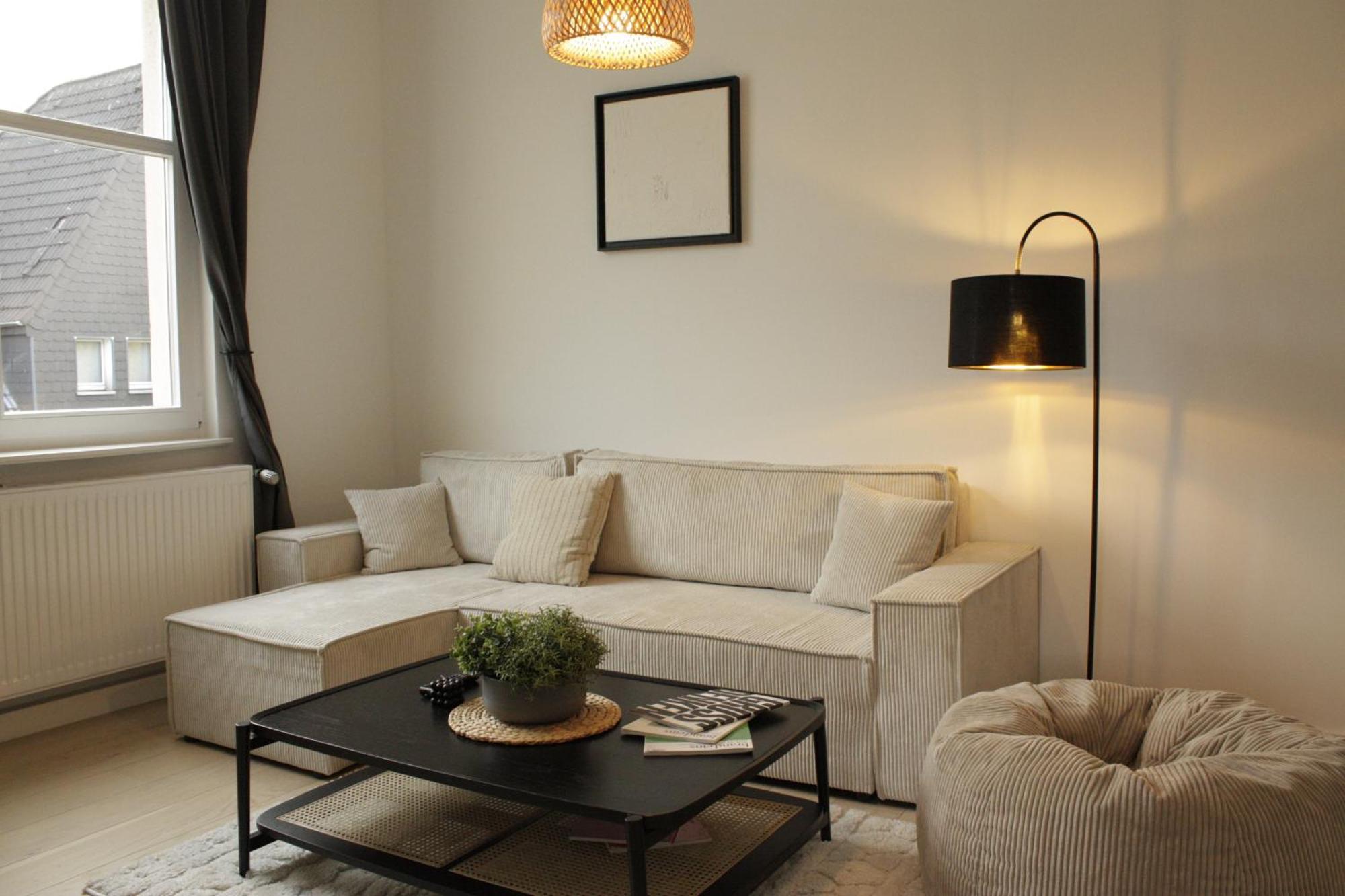 Spacestays Designer Apartment Netflix Wifi Playstation 4 Balkon إسن المظهر الخارجي الصورة